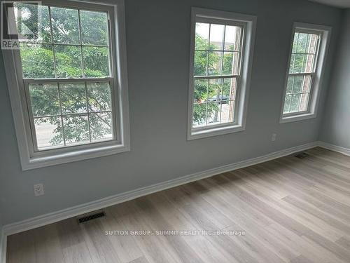 5440 Tenth Line W, Mississauga, ON - Indoor Photo Showing Other Room