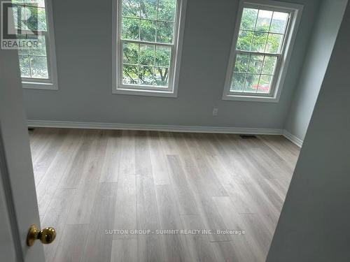5440 Tenth Line W, Mississauga, ON - Indoor Photo Showing Other Room