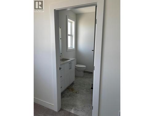 MASTER ENSUITE - 3 PIECE - 980 Franklyn Road Unit# 5 Lot# 5, Kelowna, BC - Indoor Photo Showing Bathroom