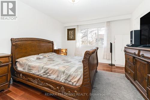 384 Centre Street N, Brampton, ON 