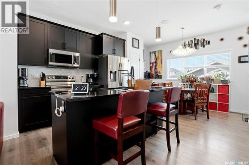 5000 Primrose Green Drive E, Regina, SK - Indoor Photo Showing Kitchen