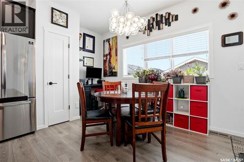 5000 Primrose Green Drive E, Regina, SK - Indoor Photo Showing Dining Room