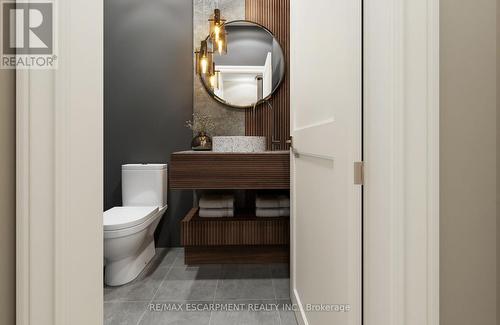 40 - 11 Creek Avenue, Haldimand, ON - Indoor Photo Showing Bathroom