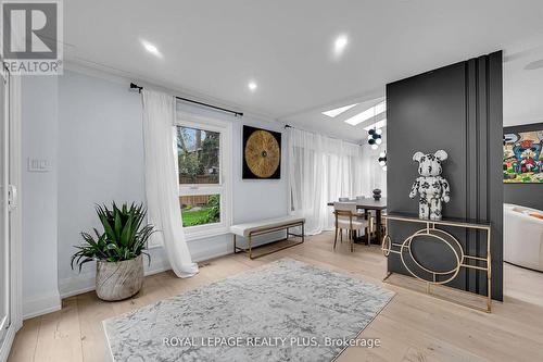 4344 Dallas Court, Mississauga, ON - Indoor