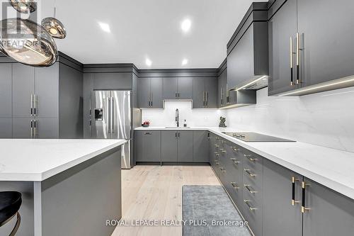 4344 Dallas Court, Mississauga, ON - Indoor Photo Showing Kitchen With Upgraded Kitchen