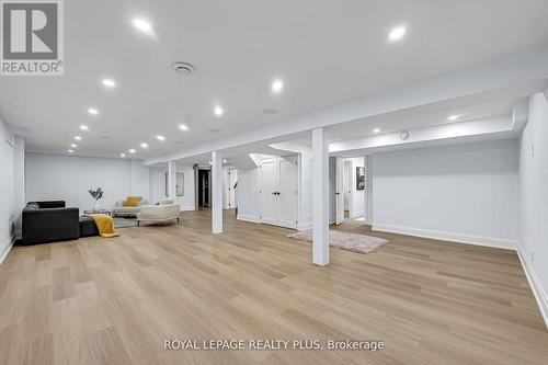 4344 Dallas Court, Mississauga, ON - Indoor Photo Showing Other Room
