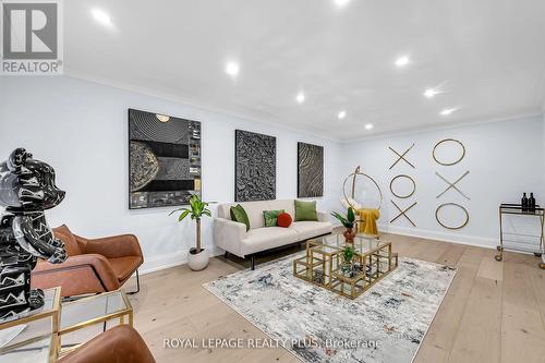 4344 Dallas Court, Mississauga, ON - Indoor