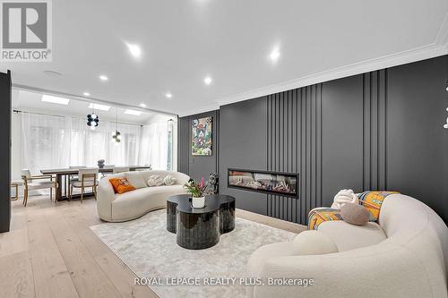 4344 Dallas Court, Mississauga, ON - Indoor