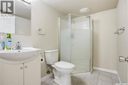 127 315 Dickson Crescent, Saskatoon, SK - Indoor Photo Showing Bathroom