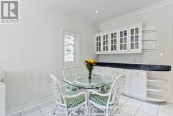 Breakfast Area - 
