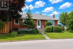 625 CLARKE AVENUE Ottawa, ON K1K 0Y6