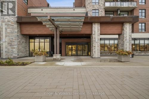 101 - 3290 New Street, Burlington (Roseland), ON 