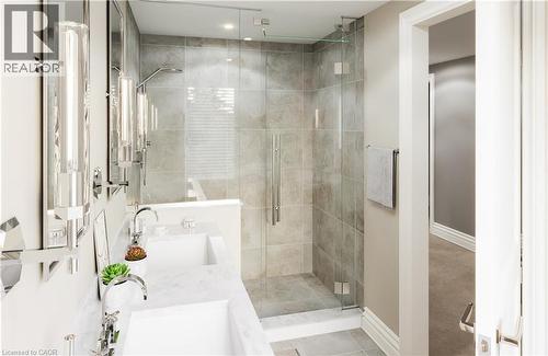 30 Little River Road Unit# 20, Caledonia, ON - Indoor Photo Showing Bathroom