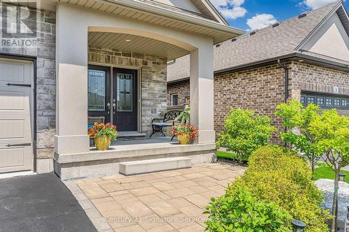 16 Gaiser Road, Welland, ON - Outdoor