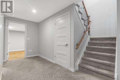 16 Gaiser Road, Welland, ON - Indoor Photo Showing Other Room