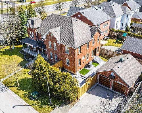 41 ZACHARY PLACE  Whitby, ON L1M 1E1