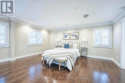 247 Sand Road, East Gwillimbury, ON - Indoor Photo Showing Bedroom