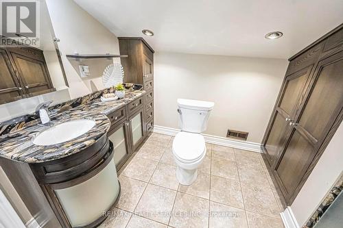 247 Sand Road, East Gwillimbury, ON - Indoor Photo Showing Bathroom