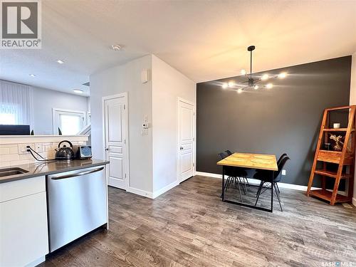 7937 Flax Avenue, Regina, SK - Indoor Photo Showing Kitchen