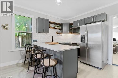 35 SHADE Street  Cambridge, ON N1R 4J6