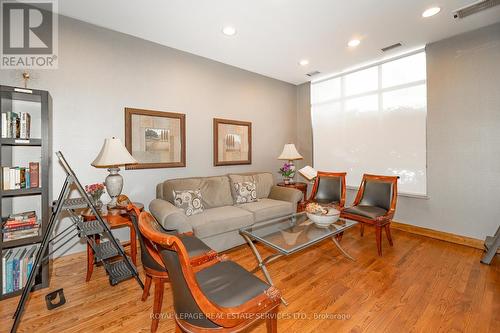 212 - 195 Merton Street, Toronto, ON - Indoor