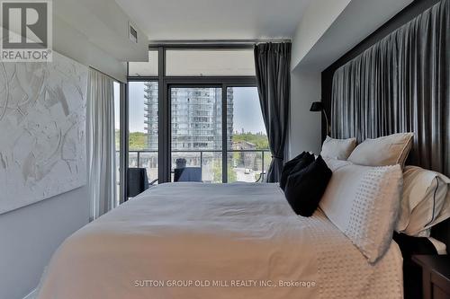 602 - 103 The Queensway, Toronto, ON - Indoor Photo Showing Bedroom