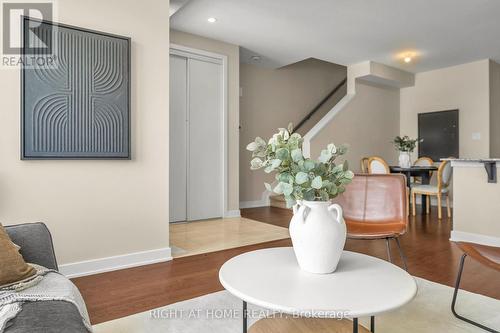 6319 Perth Street, Ottawa, ON - Indoor Photo Showing Other Room
