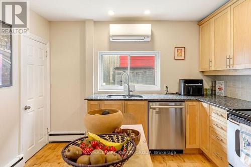 176 King Edward Avenue, Ottawa, ON - Indoor Photo Showing Kitchen