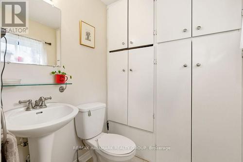 176 King Edward Avenue, Ottawa, ON - Indoor Photo Showing Bathroom