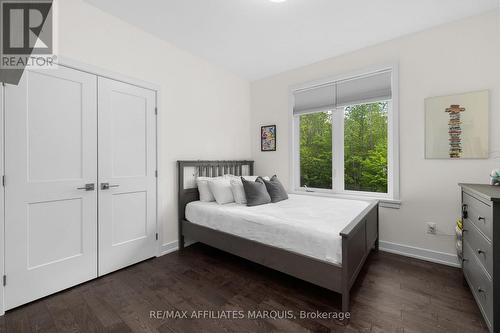 147 Golf Club Road, Rideau Lakes, ON - Indoor Photo Showing Bedroom