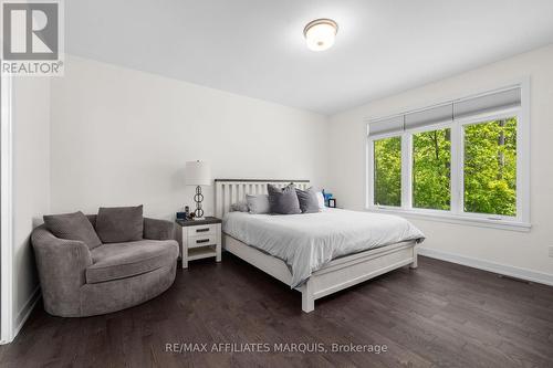 147 Golf Club Road, Rideau Lakes, ON - Indoor Photo Showing Bedroom