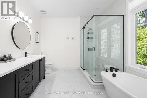 147 Golf Club Road, Rideau Lakes, ON - Indoor Photo Showing Bathroom