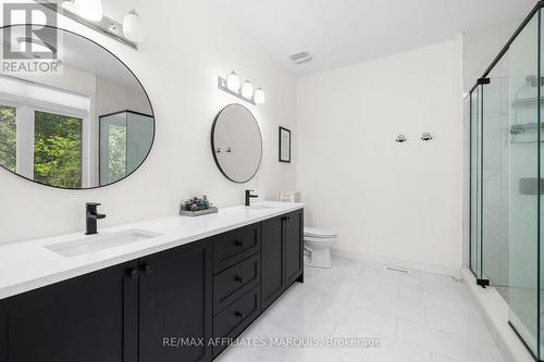 147 Golf Club Road, Rideau Lakes, ON - Indoor Photo Showing Bathroom