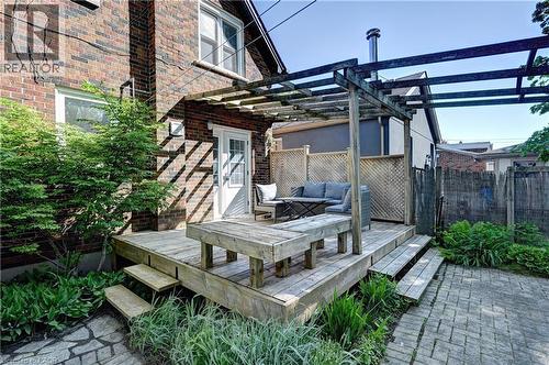 125 Roger Street, Waterloo, ON - Outdoor