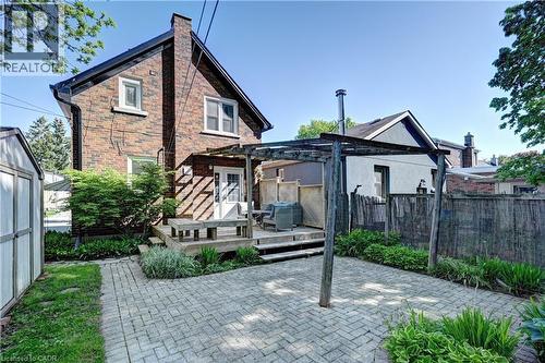 125 Roger Street, Waterloo, ON - Outdoor