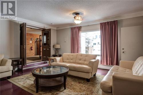 1 Whittaker, Sudbury, ON - Indoor Photo Showing Living Room