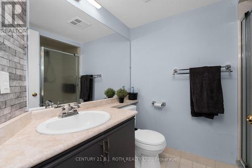 807 - 150 Dunlop Street E, Barrie, ON - Indoor Photo Showing Bathroom