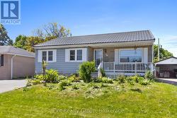 40 ALDERSHOT AVENUE Brockville, ON K6V 2P8