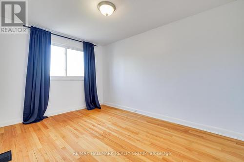 1213 Emperor Avenue, Ottawa, ON - Indoor Photo Showing Other Room