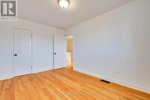 1213 Emperor Avenue, Ottawa, ON - Indoor Photo Showing Other Room