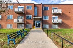 3 - 3815 PORTAGE ROAD Niagara Falls (Stamford), ON L2J 2L1