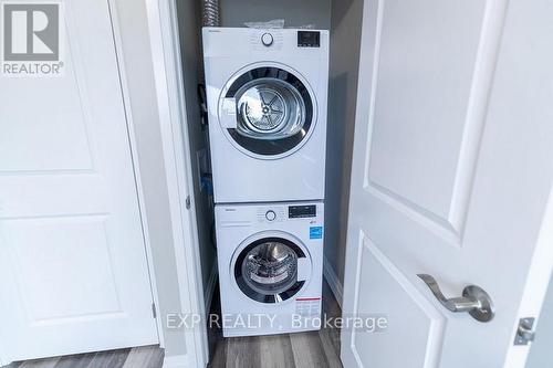 3 - 3815 PORTAGE ROAD , Niagara Falls (Stamford), Ontario L2J 2L1 4