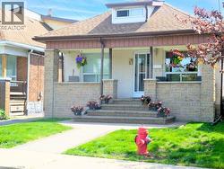 42 DALHOUSIE Avenue  Hamilton, ON L8L 3J5
