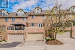 7 WHITEHALL LANE  Cambridge, ON N1R 8N3