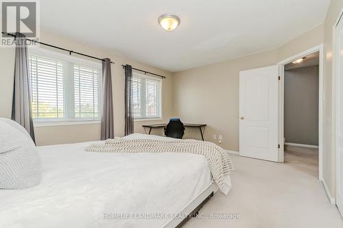 7 Whitehall Lane, Cambridge, ON 
