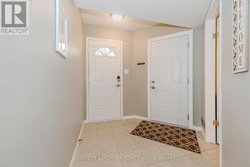 7 Whitehall Lane, Cambridge, ON 