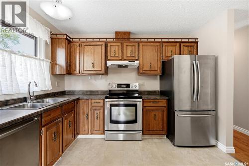 579 Tobin Crescent, Saskatoon, SK 