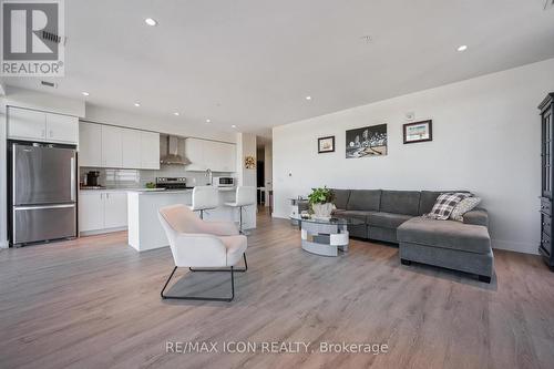 902 - 15 Glebe Street, Cambridge, ON 