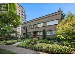 8 2296 W 39TH AVENUE  Vancouver, BC V6M 1T9