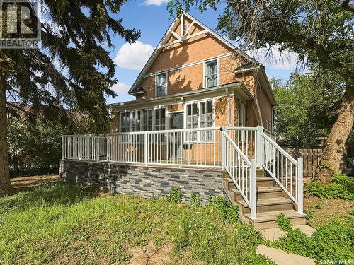 521 2nd AVENUE NE  Swift Current, SK S9H 2E5
